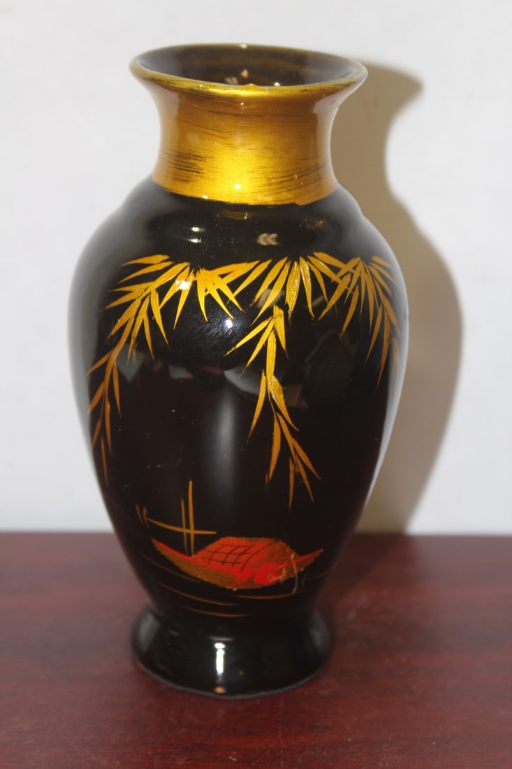 A Lack Lacquer? Vase: 6" tall