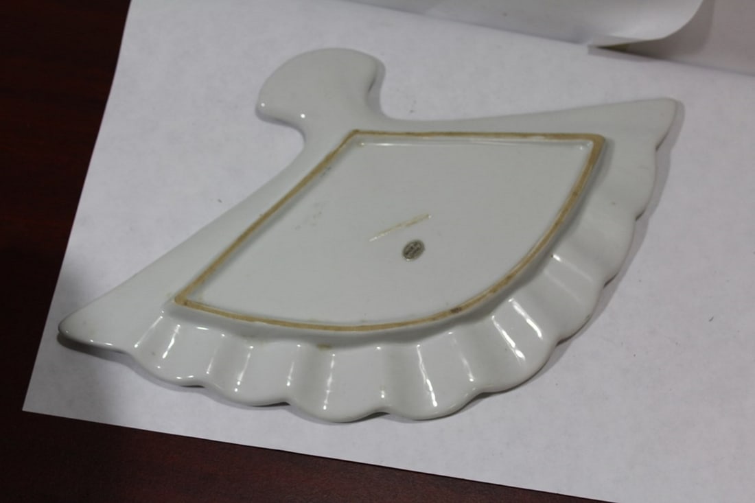 A Fan Shape Ceramic Tray - 3