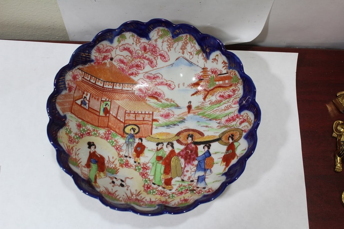 A Vintage Japanese Kutani Geisha Girl Bowl: please note" top underchips that are not noticeable when it's right side up - 9 3/4" in diameter