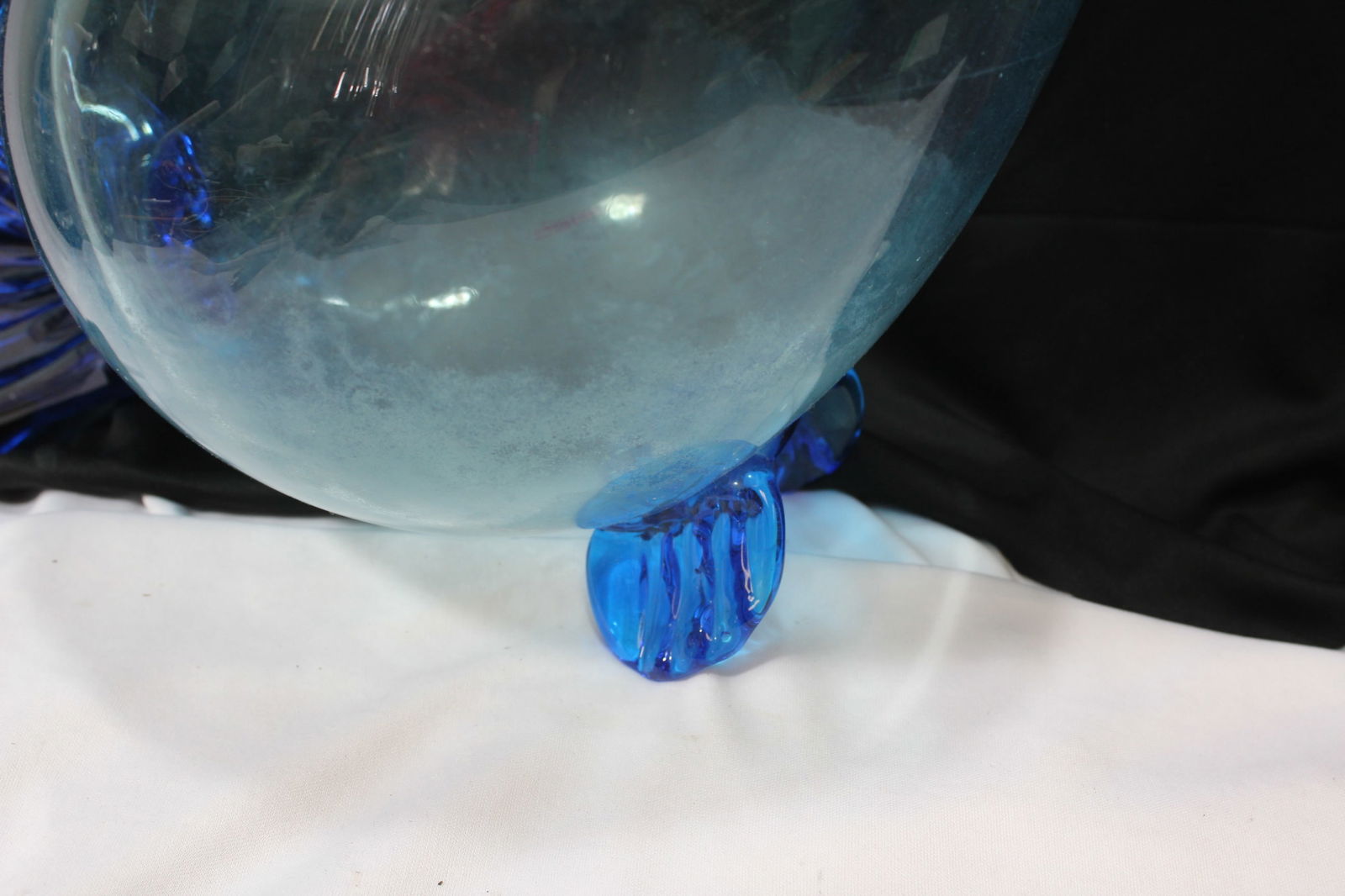 A Blenko Fish Tank - 3