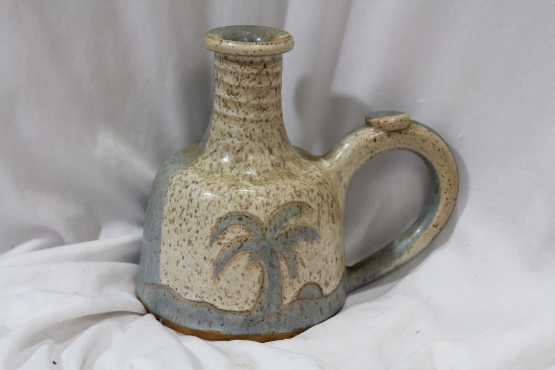 A Signed Art Pottery: 6 1/2" tall