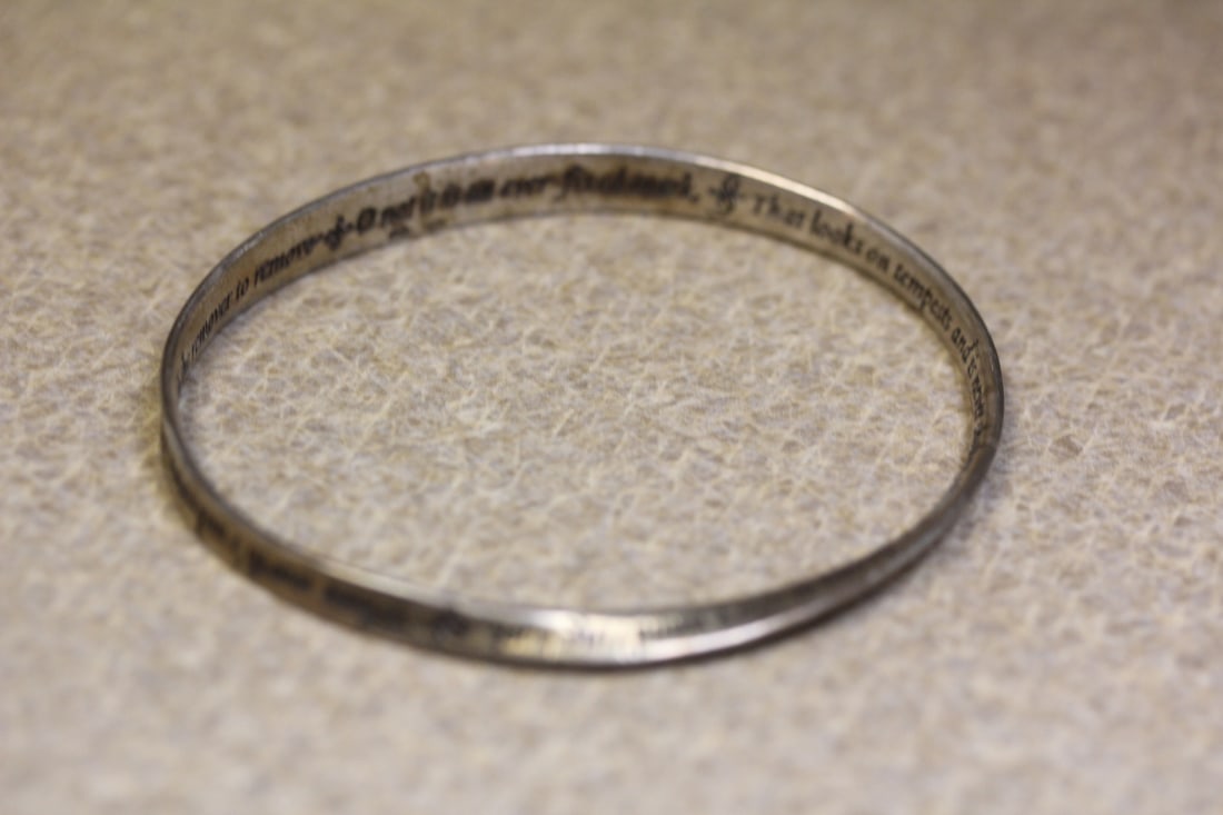 Sterling Bangle Bracelet: marked 925