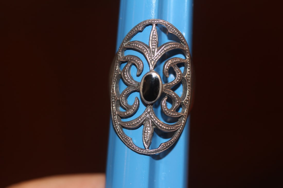 Vintage Onyx Ring - 6