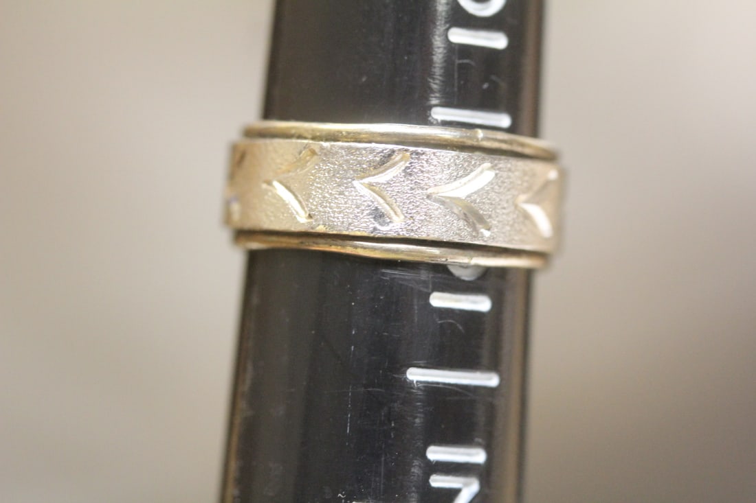 Sterling and Gold Filled Ring: marked gold filled - carved