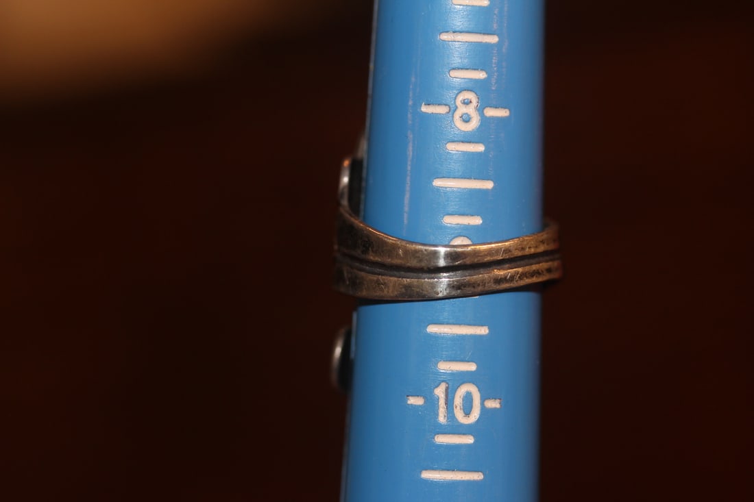 Sterling Leaf Form Ring - 4