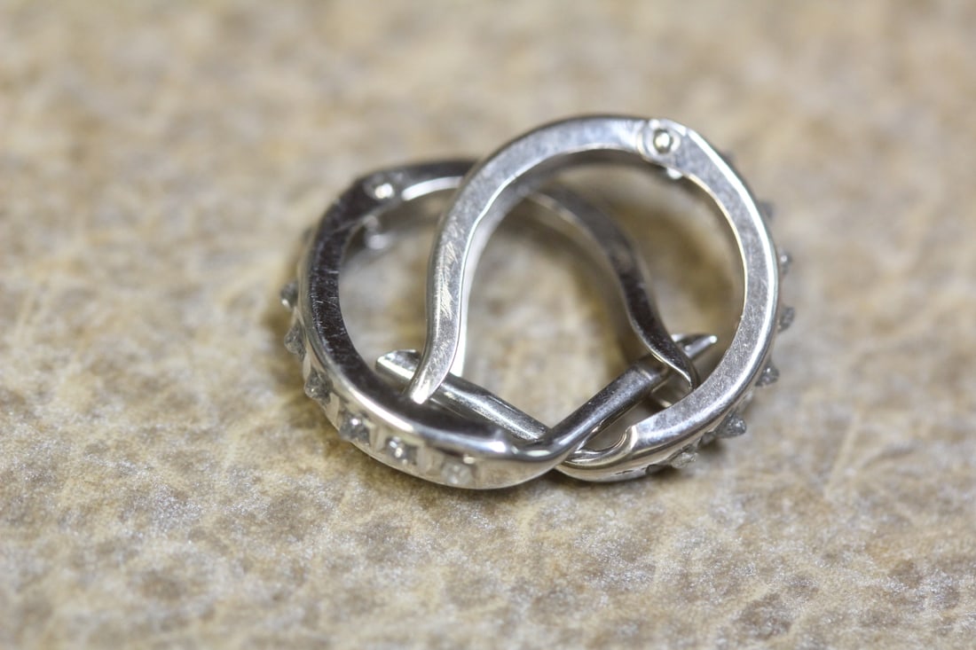 14 Karat White Gold and Diamond Hoop Earrings: tested