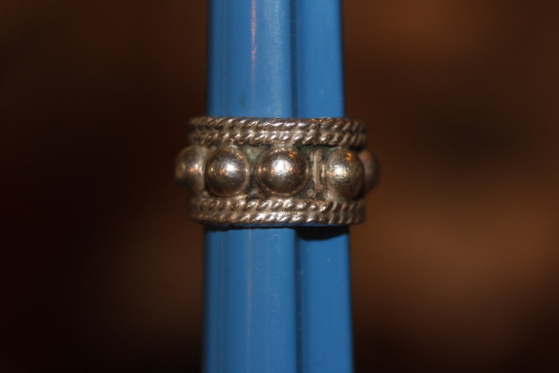 Marked 925 Sterling Ring - 3