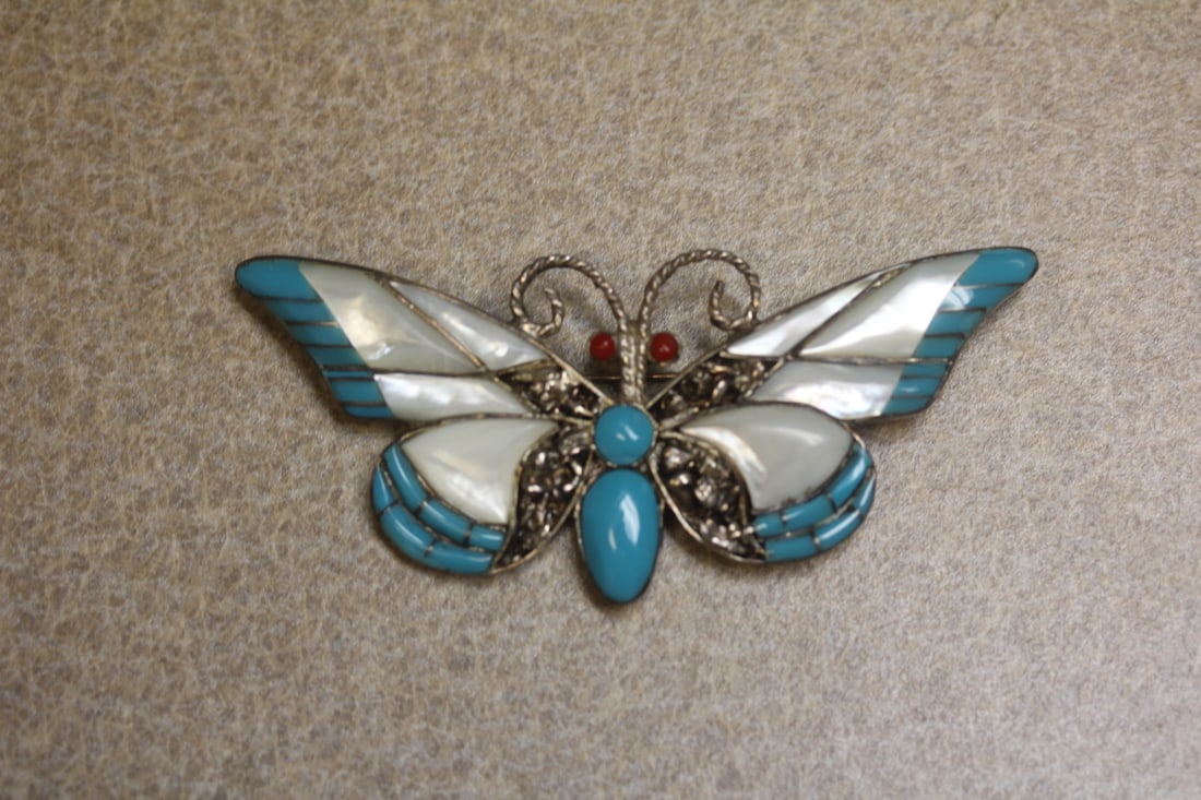 Mother of Pearl brooch: very beautiful, possibly Native America, sterling, good size, 3 1/8" across