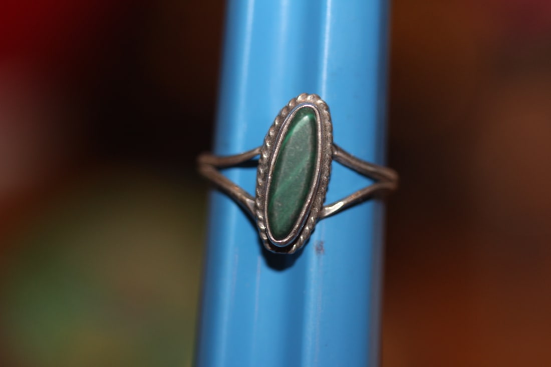 Sterling and Malacite Ring: as shown on photos