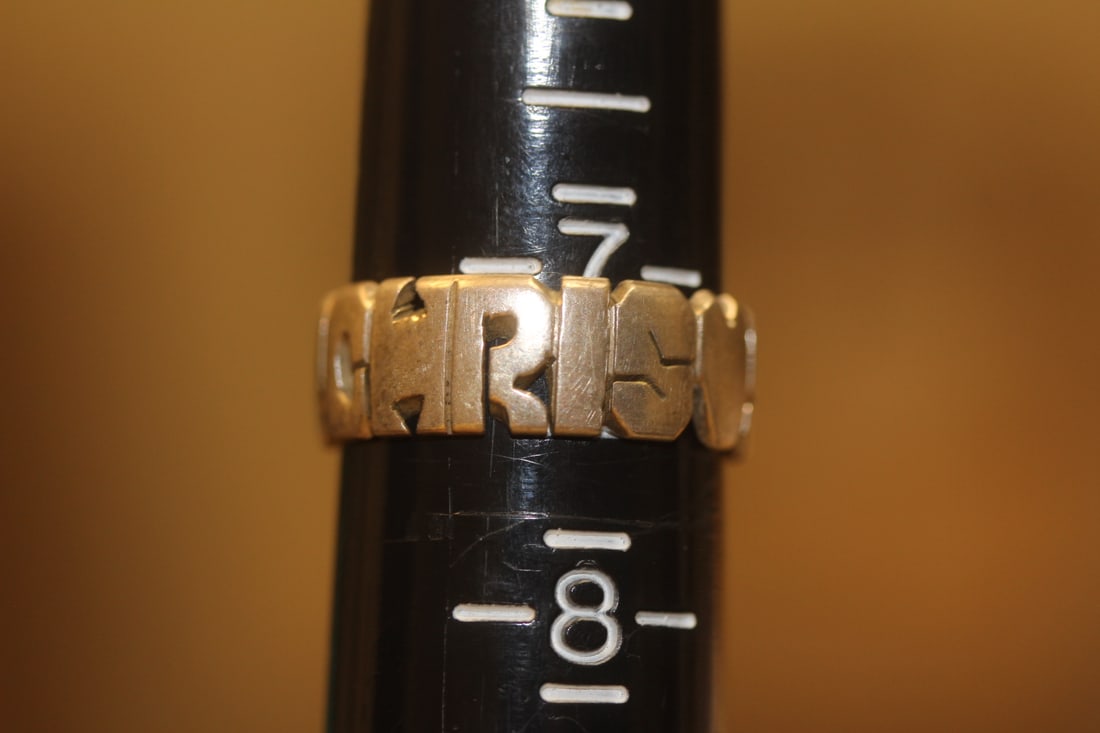 Vintage Sterling Ring: as shown
