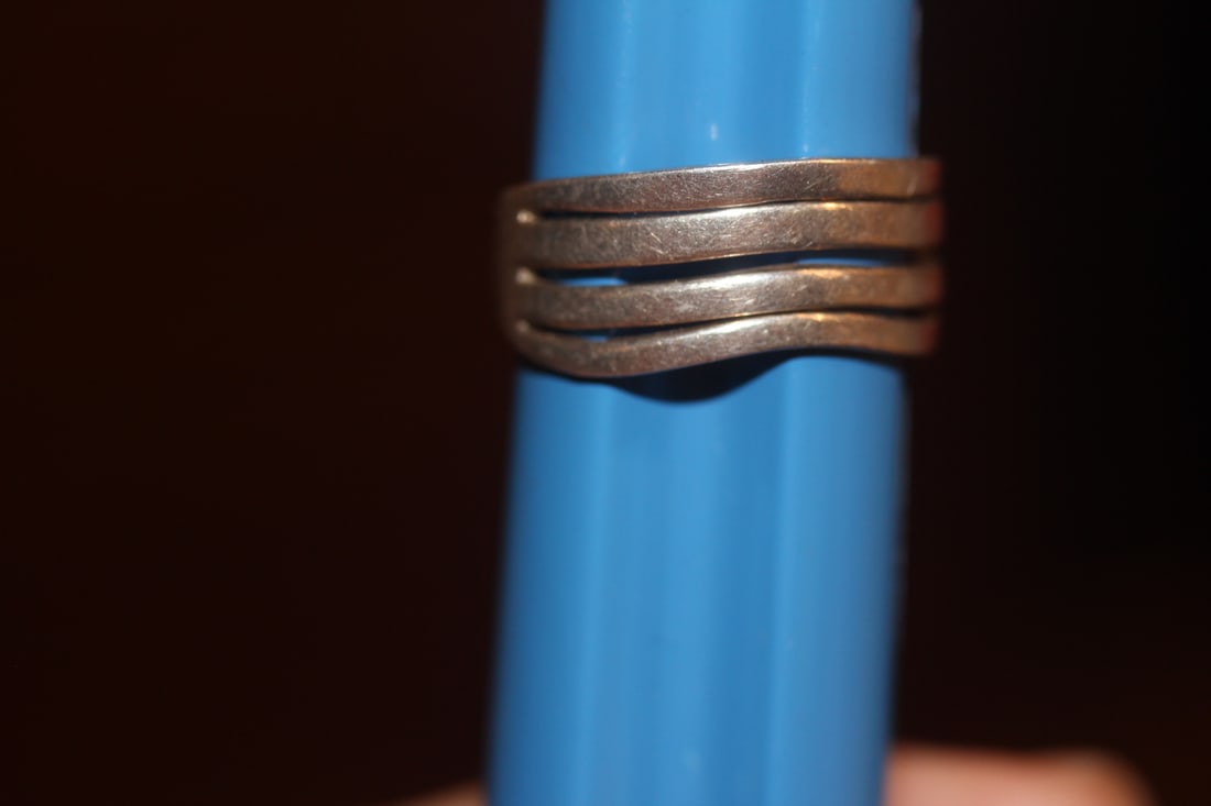 Sterling Ring: as shown on photos