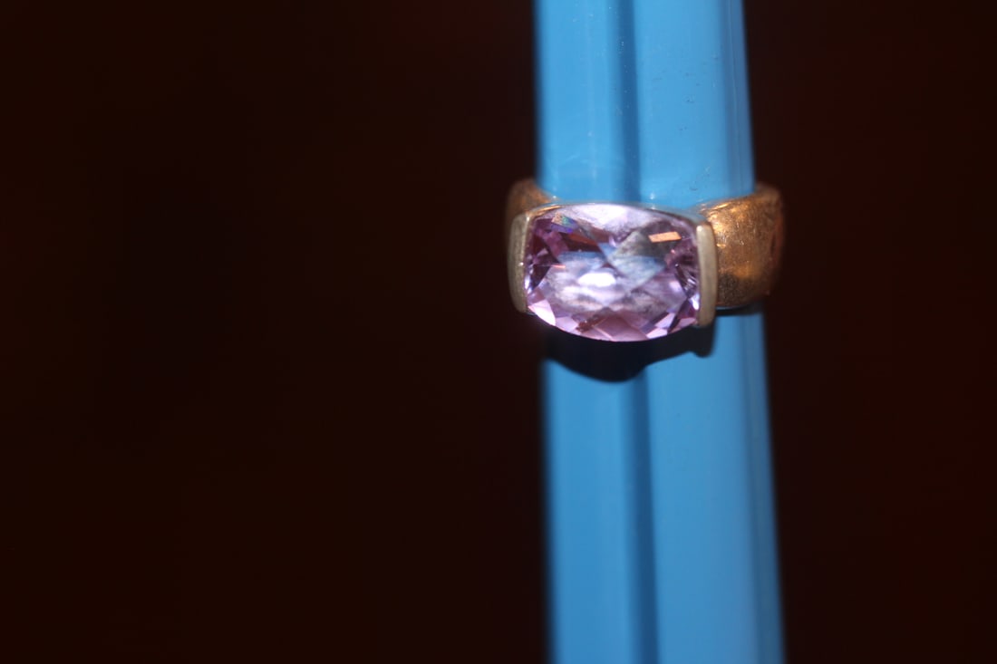 Sterling and Gemstone Ring: as shown on photos