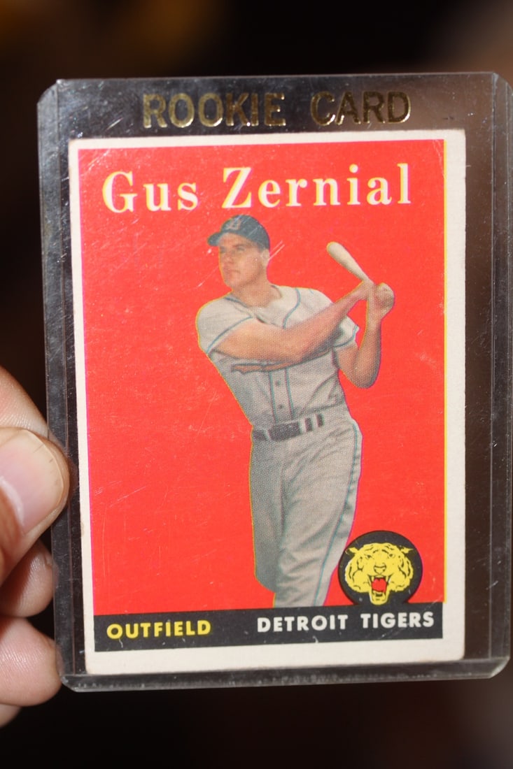 Gus Zernial Baseball Card: as shown on photos