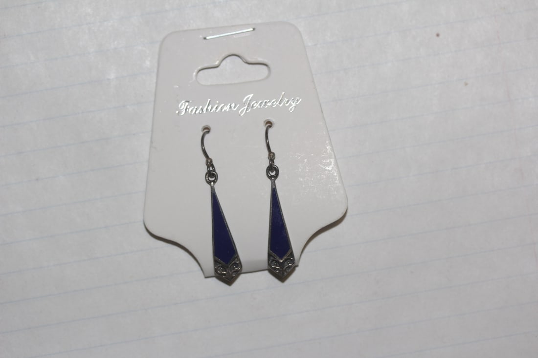 Pair of Sterling and Lapis Dangle Earrings: marked 925