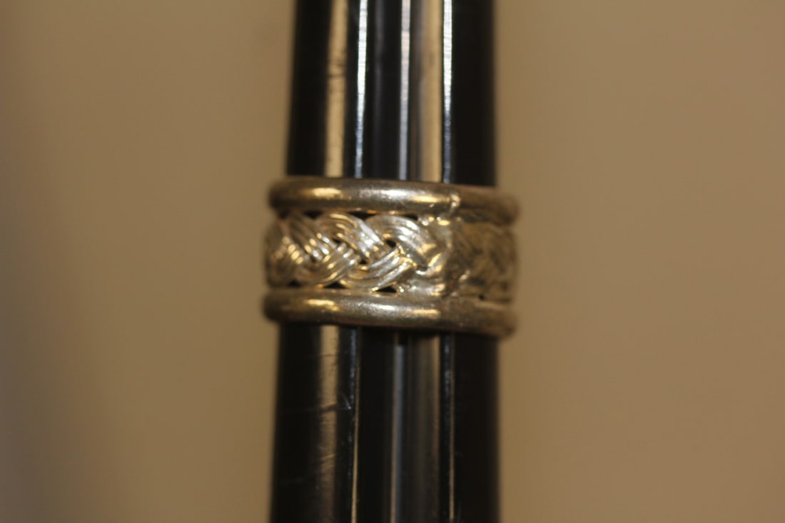 Sterling Ring: as shown