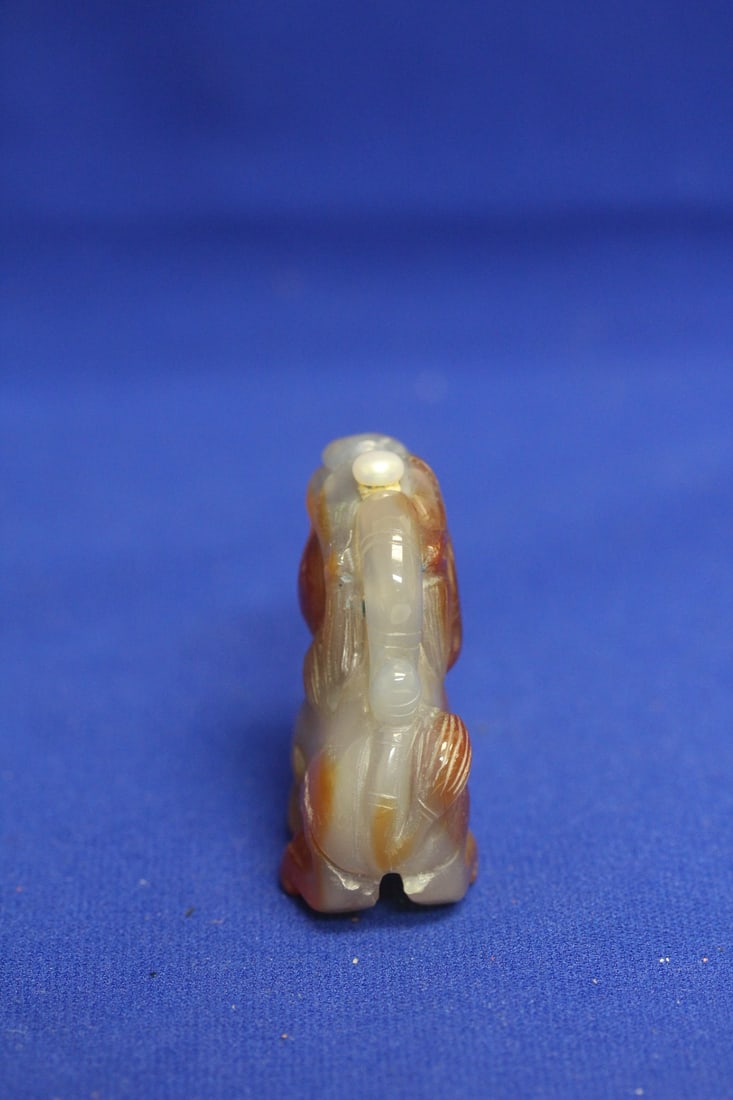 Agate Snuff Bottle - 4