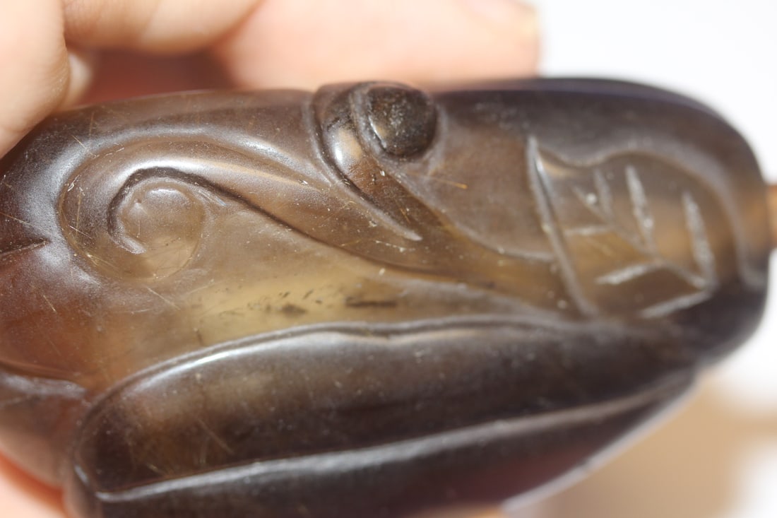 Quartz Snuff Bottle - 9