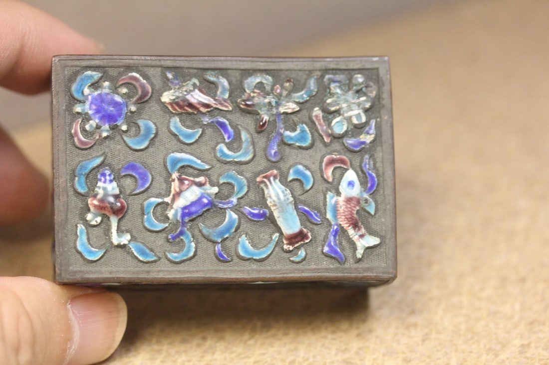 Antique Chinese Enamel Match Holder: 2 3/8" across
