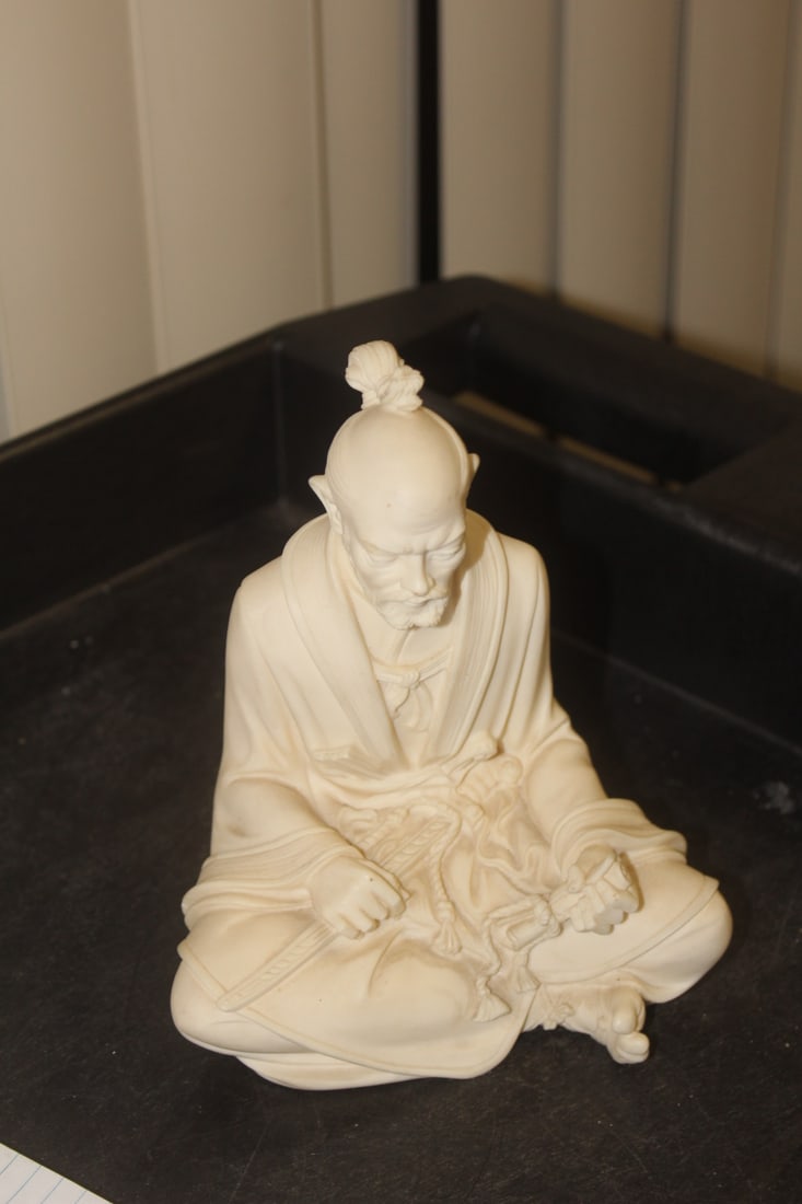 Decorative Resin Oriental Sage: 7 3/8" tall