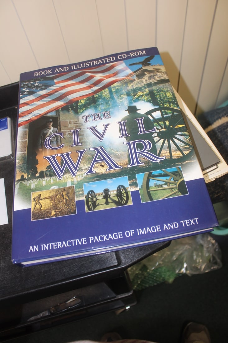 Hardcover Book on Civil War: please note: no CD