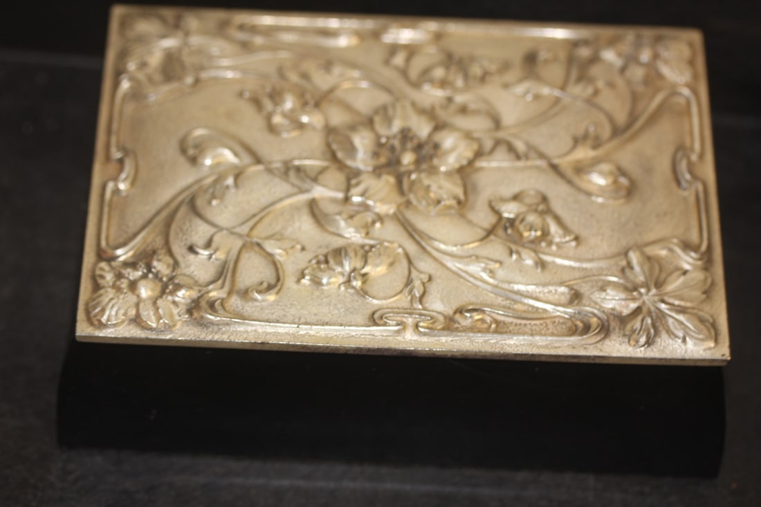 Gorham Silverplate Top Box: 6 1/8" x 4 1/4"