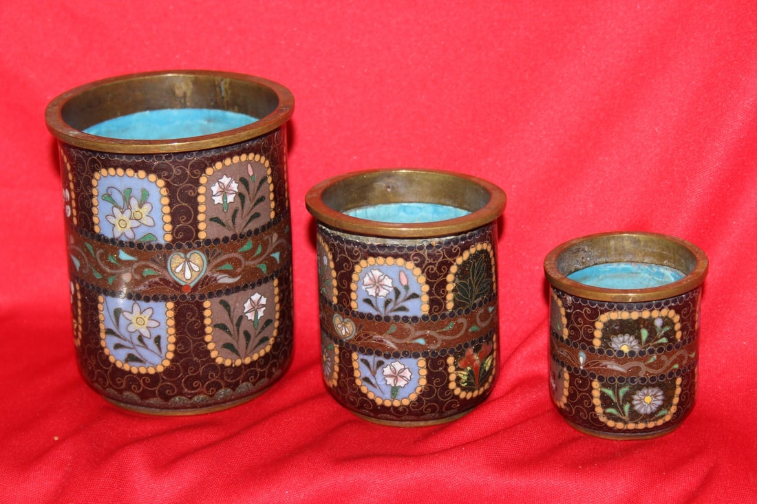 Set of 3 Japanese Cloisonne Cylinder Container: tallest= 3 3/4" - 19th century