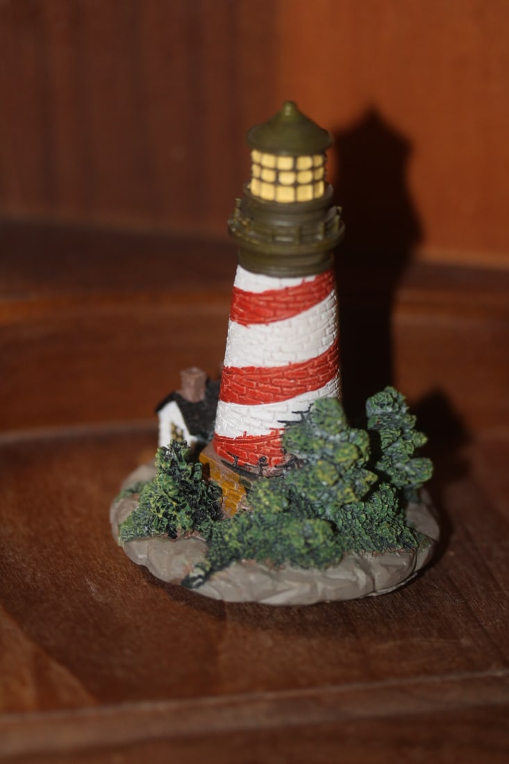 Decorative Lighthouse (1 of 4)
