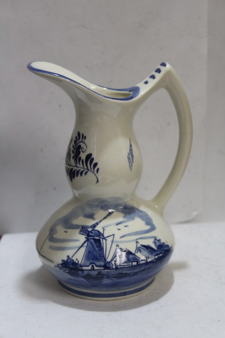 A Delft Ewer: black mark - 6 5/8" tall