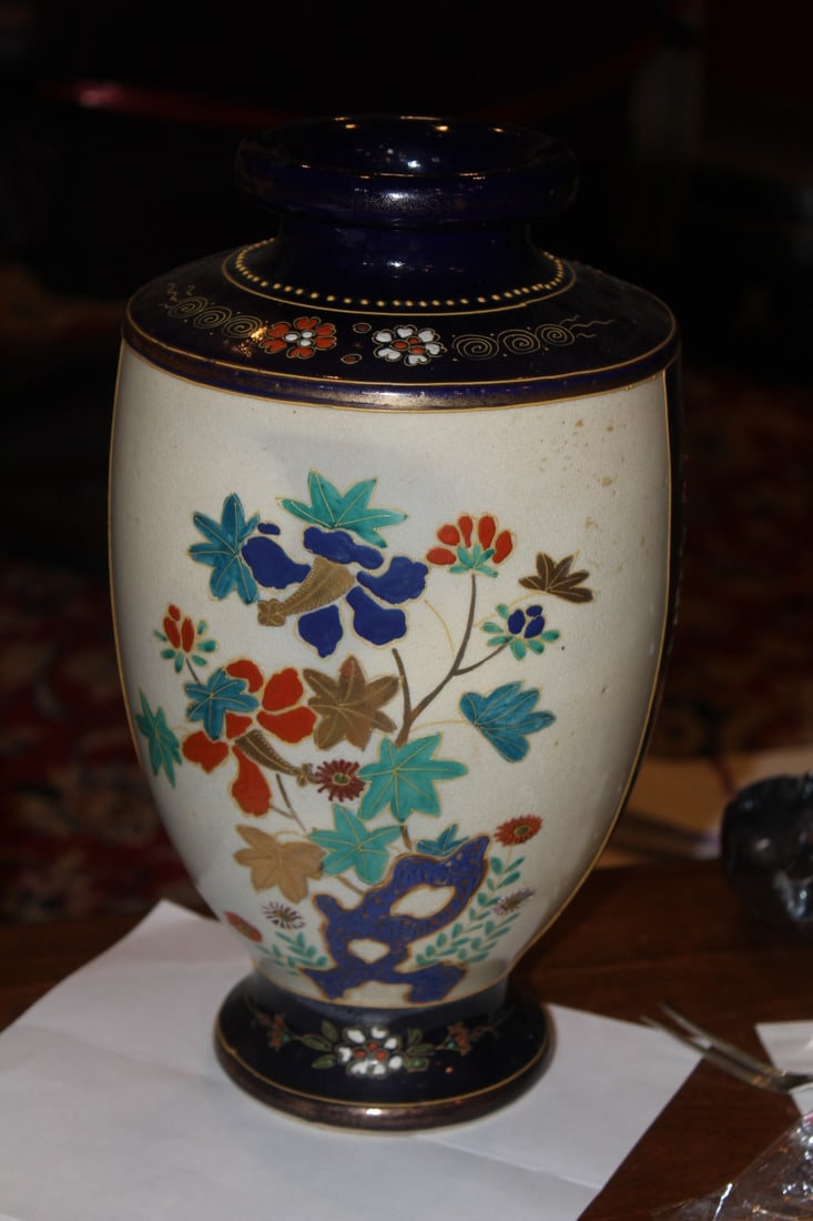 Signed Japanese Satsuma Vase: early to mid 20th century in my opinion - 12 1/2" tall