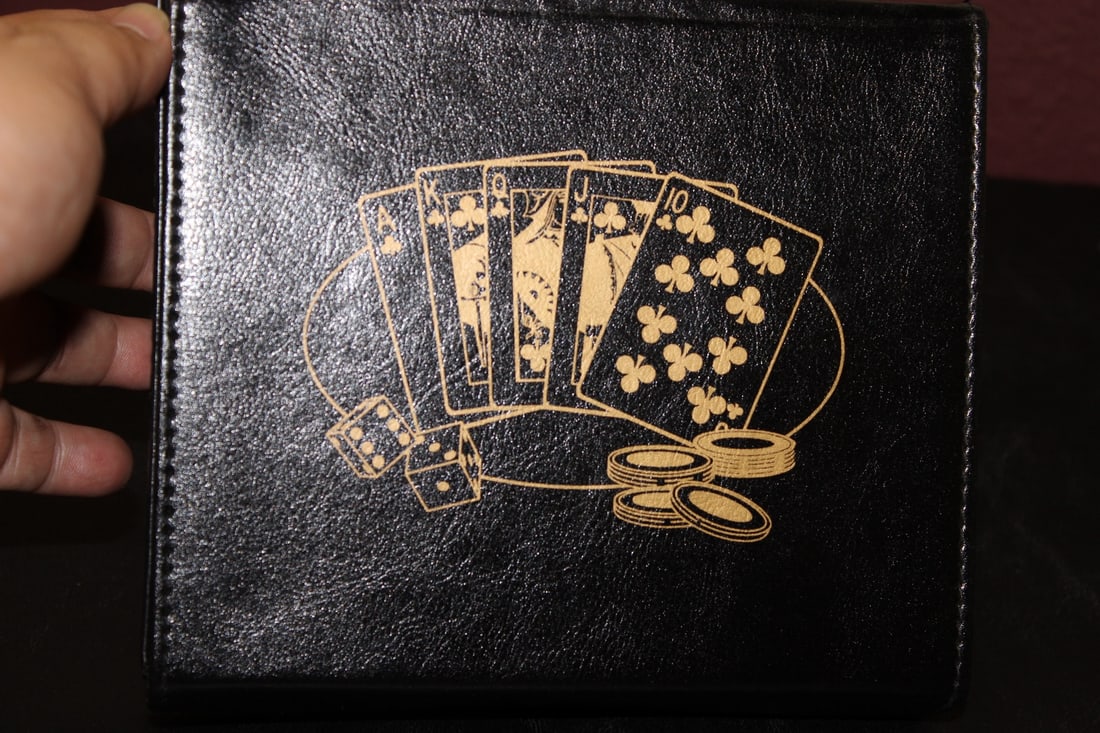 A Poker Set - 2