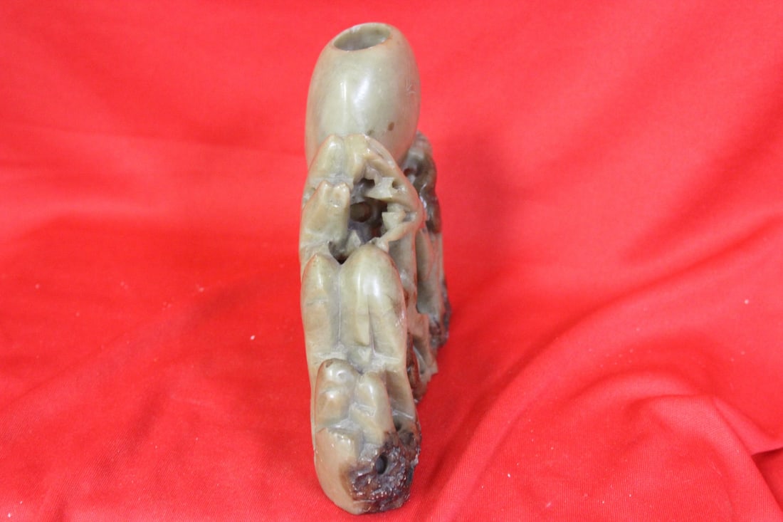 A Soapstone Vase - 4