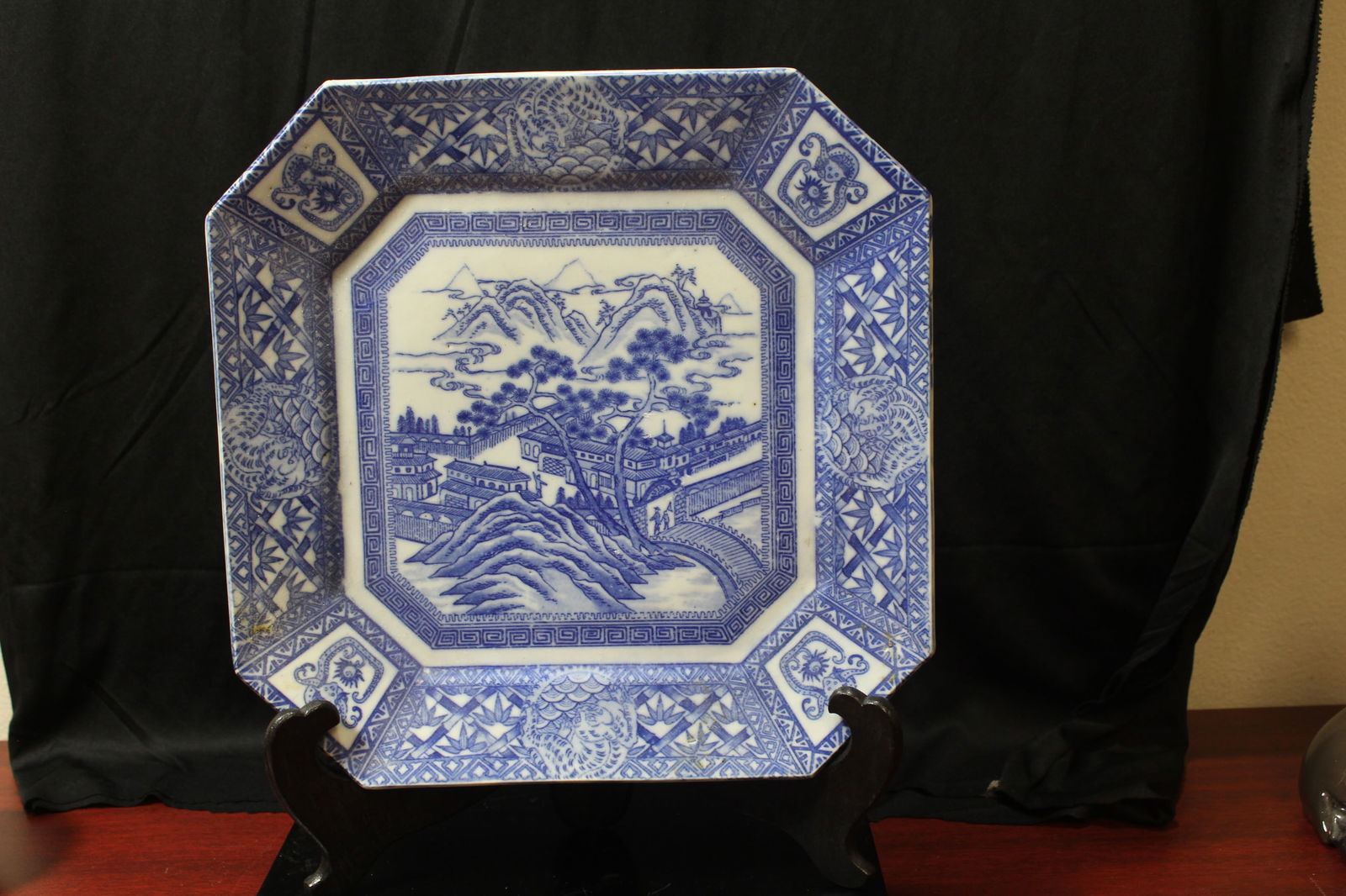An Antique Japanese Imari Square Plate: Blue and White - 11 1/4" square
