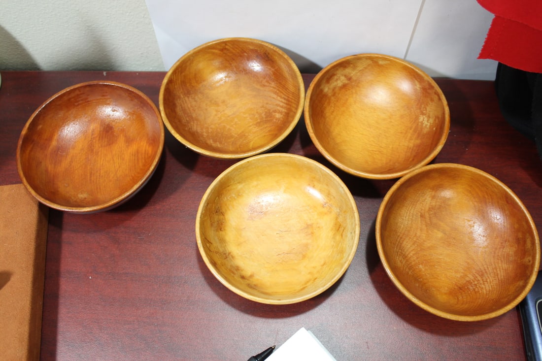 Lot of 5 Vintage Wooden Bowls: most likely Japanese - well made - 6" in diameter