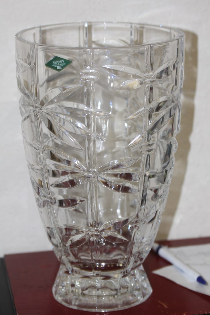 Large Shannon Crystal Vase: 11 5/8" tall