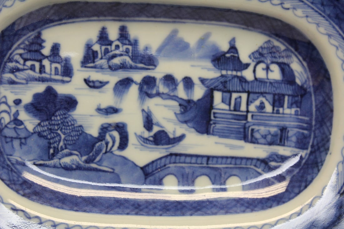 A Small Canton Dish - 2