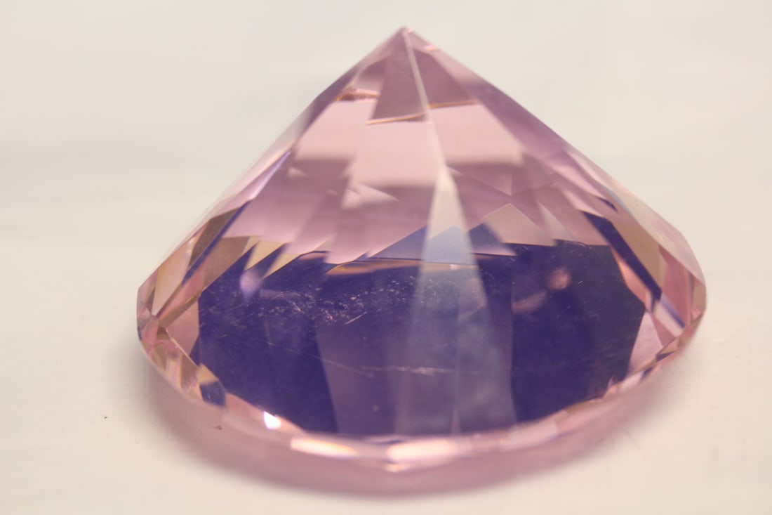 Crystal Diamond Shape Paperweight: 3 inches in diameter