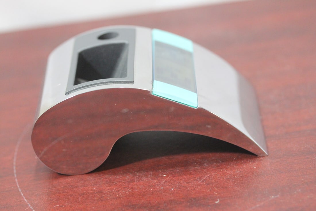 A Digital Desk Clock - 5