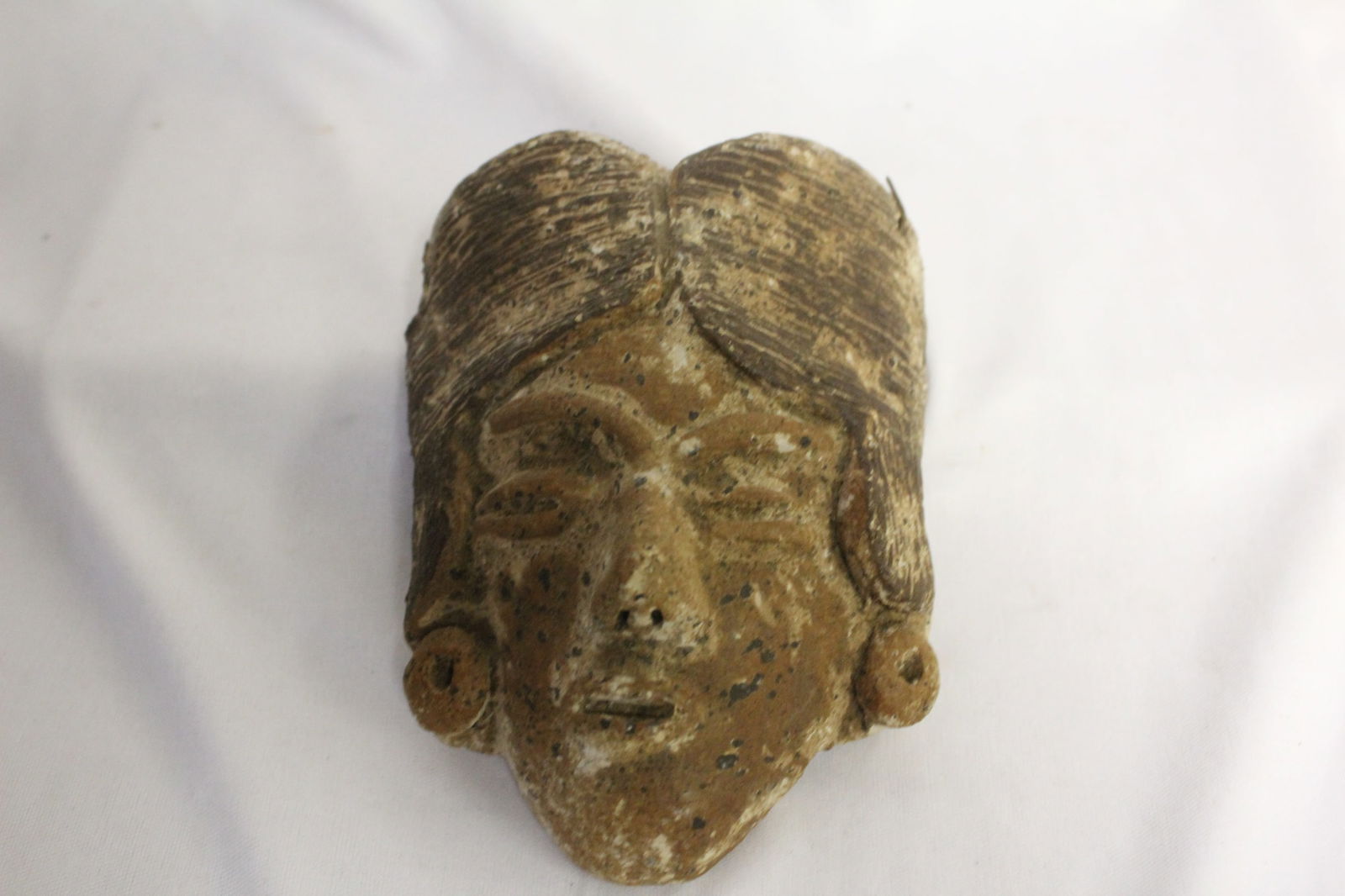 A Vintage Clay/Pottery Wall Hanger Mask: 5 1/2" tall