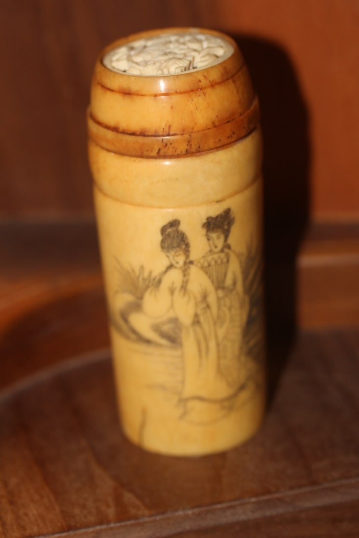 Chinese Scrimshaw Cricket Cage: 4" tall