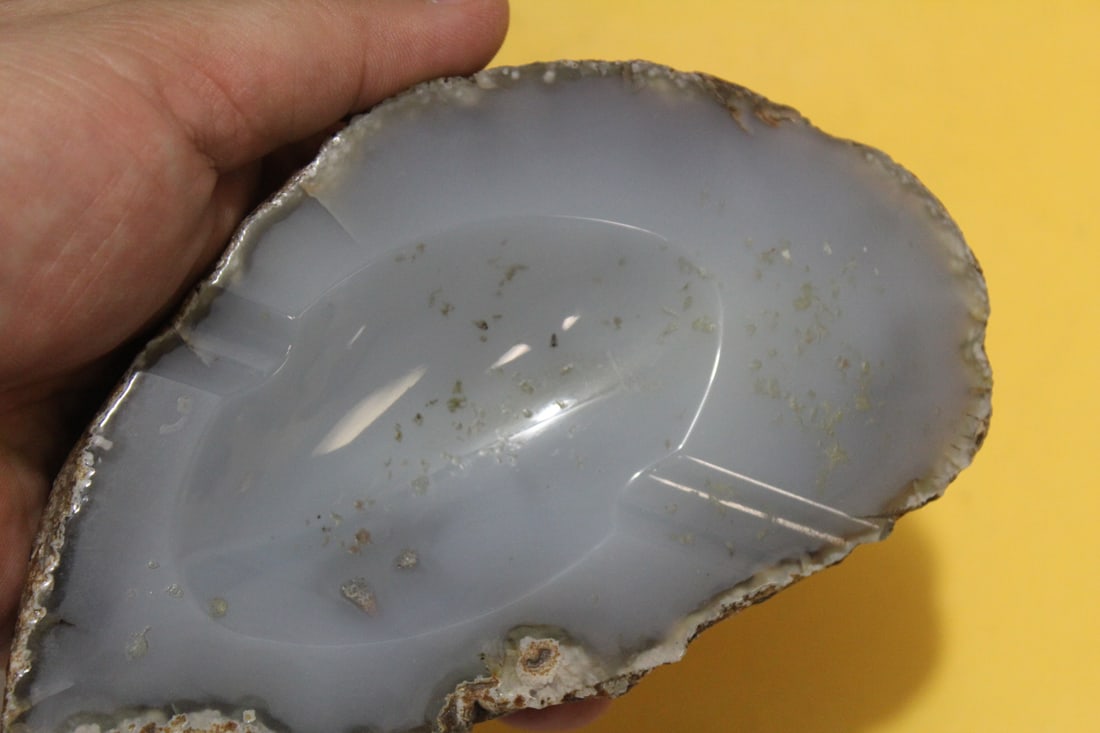 A Gemstone Ashtray - 4