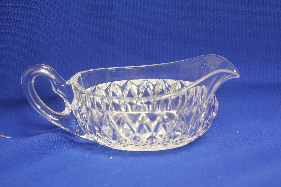 Crystal Gravy Bowl (1 of 7)