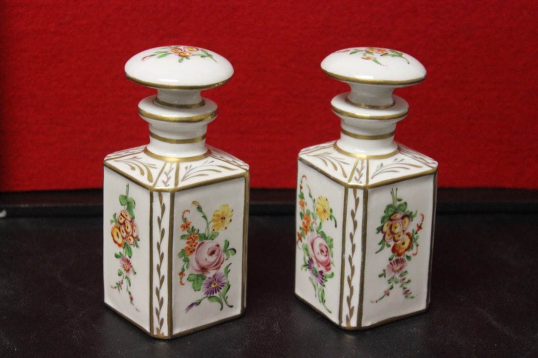 Set of 2 Porcelain Decanter: marked on the bottom - 5 3/4" tall each
