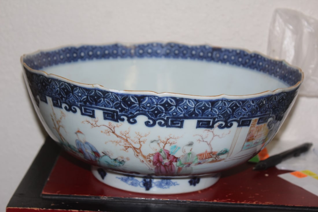 Large Chinese Export Center Bowl: antique - 18th or 19th century - please note: chip as shown, still a desirable piece - 11 5/8" in diameter by 5" tall
