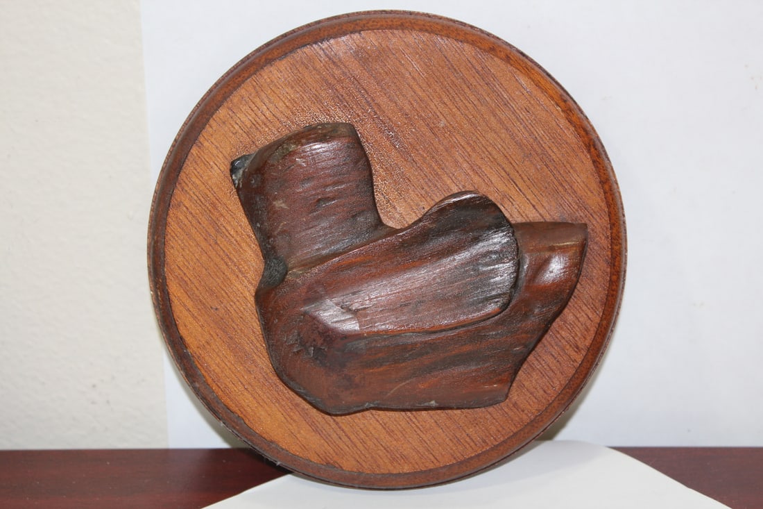 A Vintage Wooden Dog Head Wall Hanger: 6 1/8" in diameter