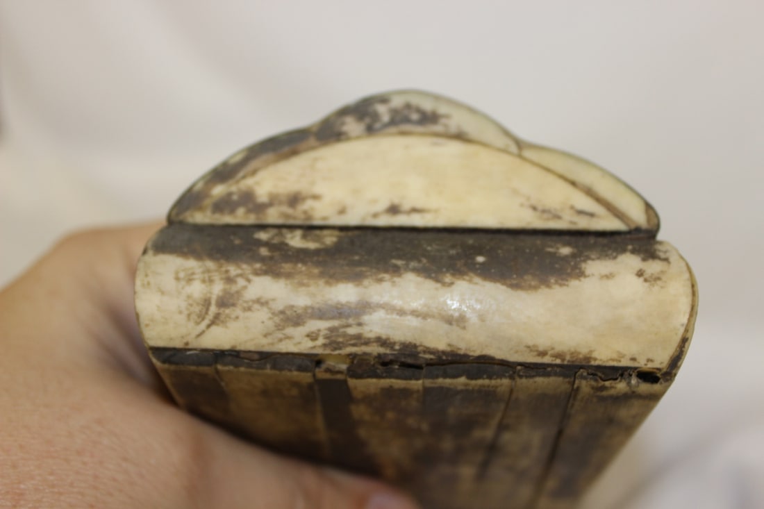 A Bone Trinket Box - 7