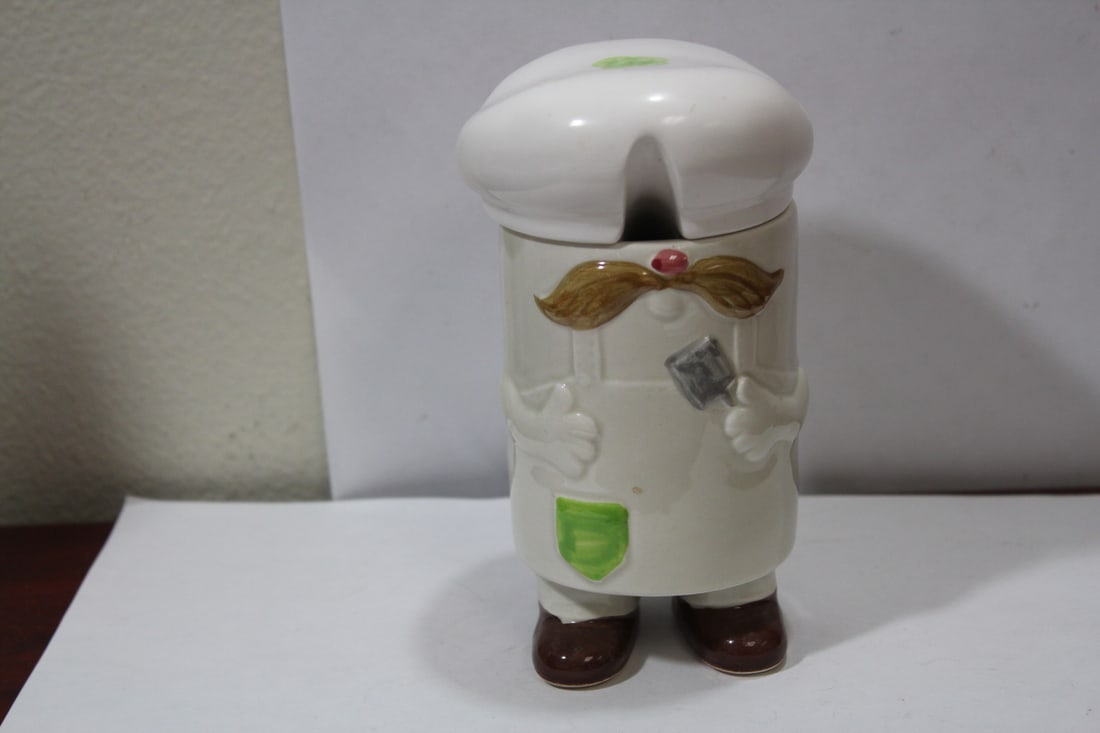 A Chef Ceramic Box: overall= 5 3/4" tall