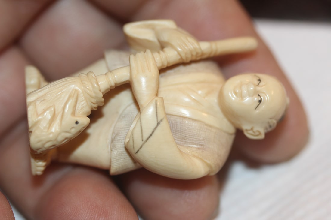 Signed Japanese Bone Netsuke - 3