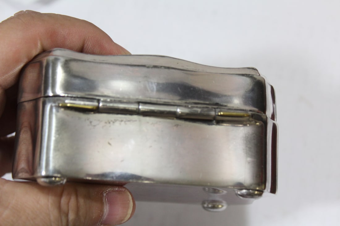 A Repousse Silverplated Box - 6