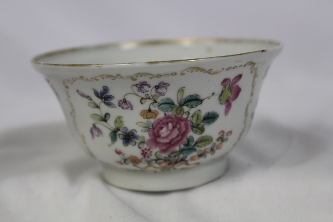 A Chinese Export Cup - 3