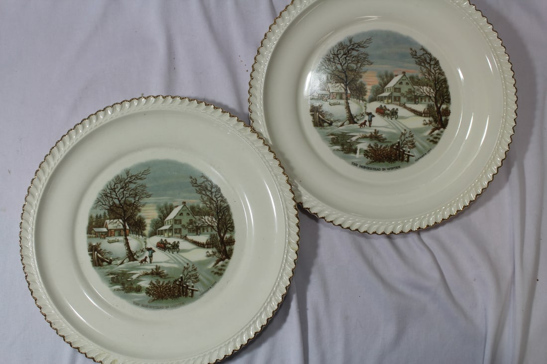 A Pair of Currier and Ives Plates: 10 1/4" in diameter